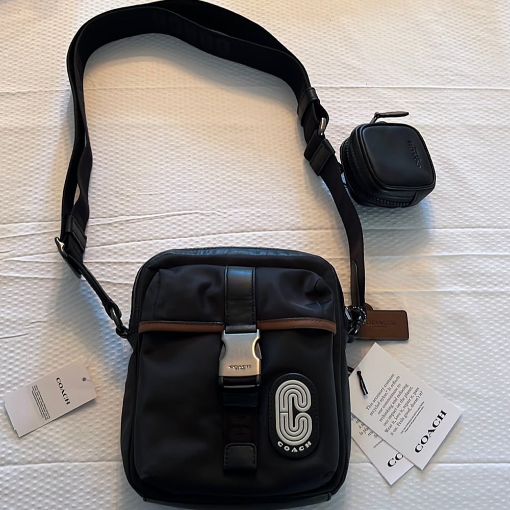 NWT COACH MAX CROSSBODY BLACK & BROWN